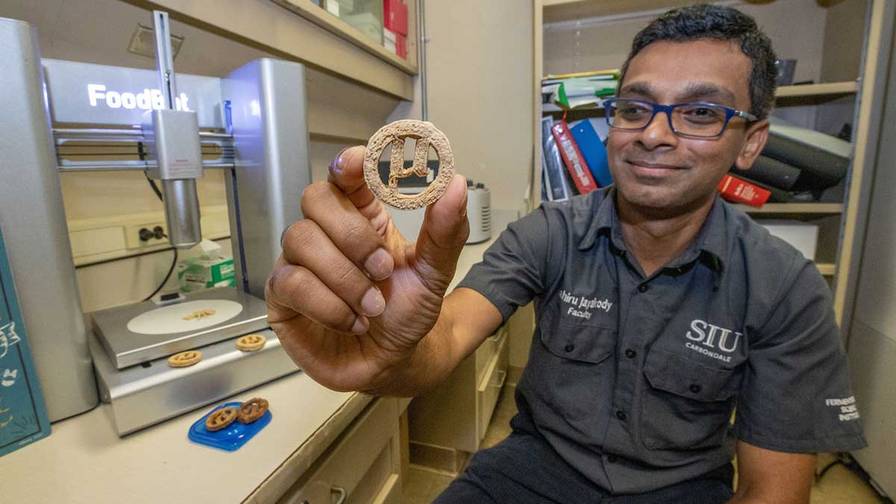 From plastic to cookies: crispr yeast creates edible µbites